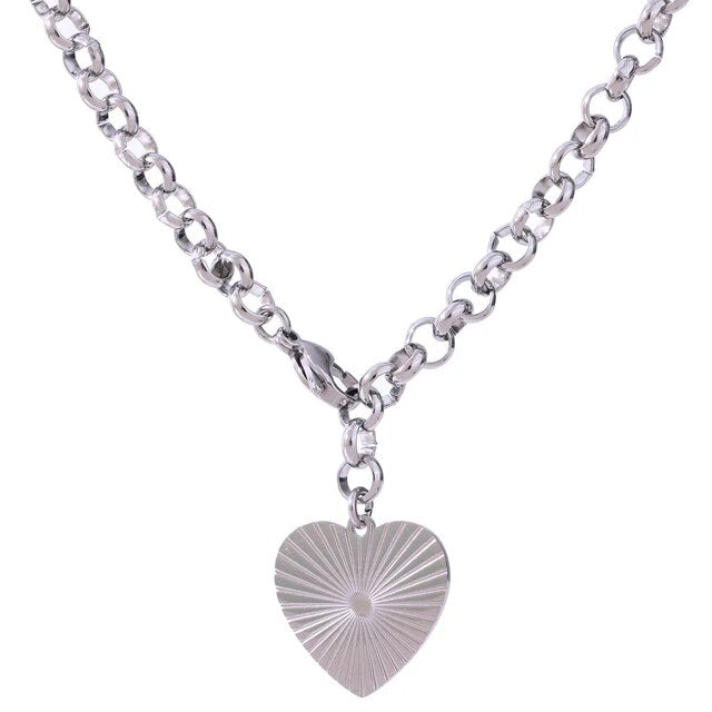 Silver Ridge Heart Pendant Necklace