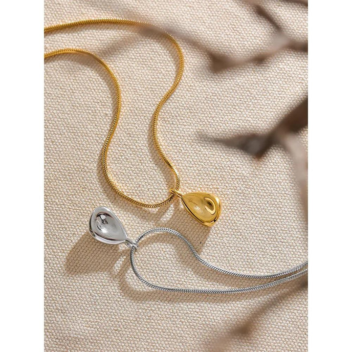 Gold Drop Pendant Necklace